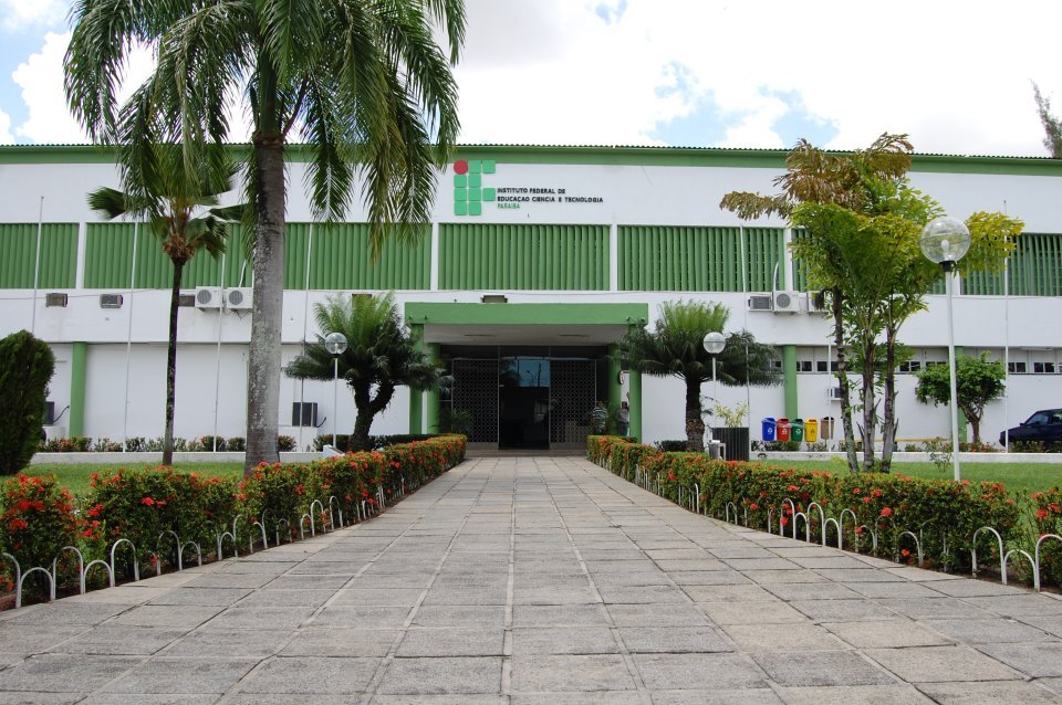 IFPB e IFSertãoPB abrem inscrições para 356 vagas em cursos superiores