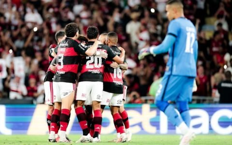 NO CLÁSSICO 400 DA HISTÓRIA, FLAMENGO DÁ SHOW NO MARACANÃ, VENCE O BOTAFOGO POR 3 A 0 E SEGUE NA BRIGA PELA LIDERANÇA