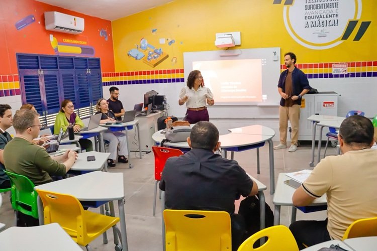Secretaria de Educação e Cultura de João Pessoa avança na construção do Marco de Gestão Escolar em parceria com o Centro Lemann